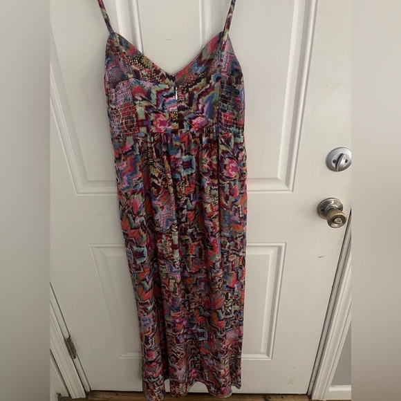 Felicity and Coco (Nordstrom) Medium Petite Maxi Dress. Gorgeous colors! - Picture 4 of 5